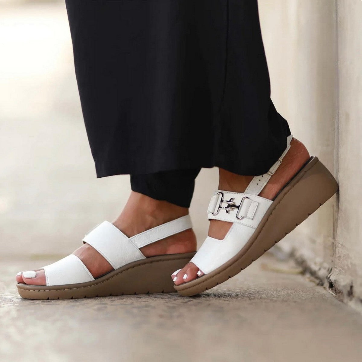 Froggie 12532 White – Step Ahead