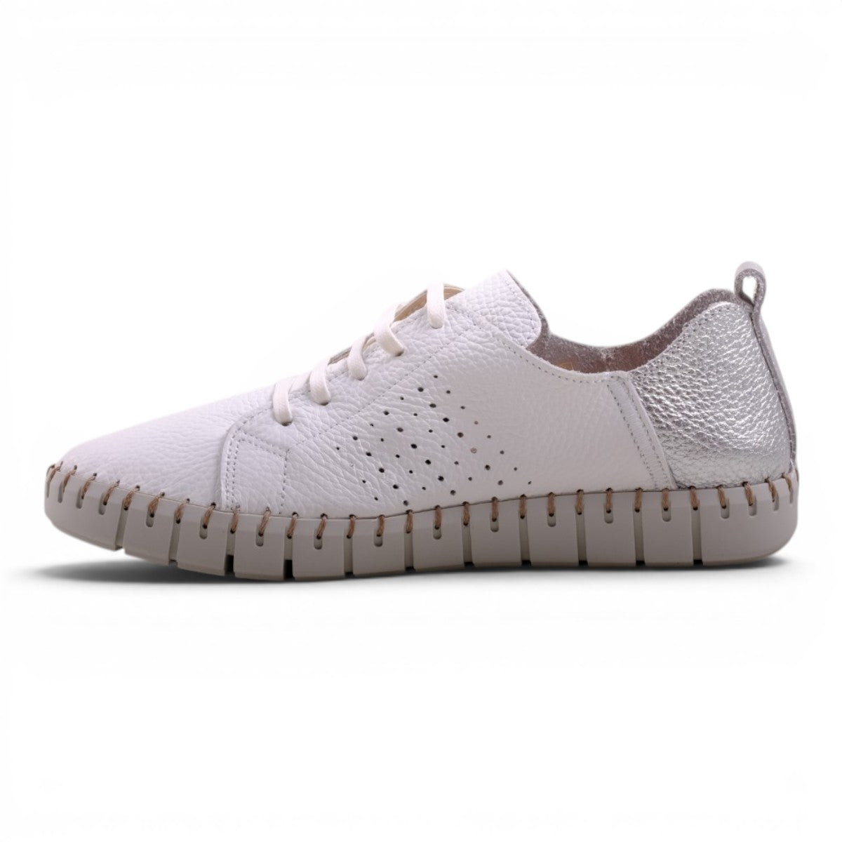Fabiolas Frankie White/Silver