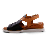 Pesso Holiday Black/Tan
