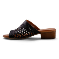 Pesso Sherise Black