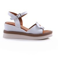 Pesso Shambee White