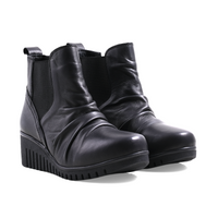 Pesso Maitre D Black