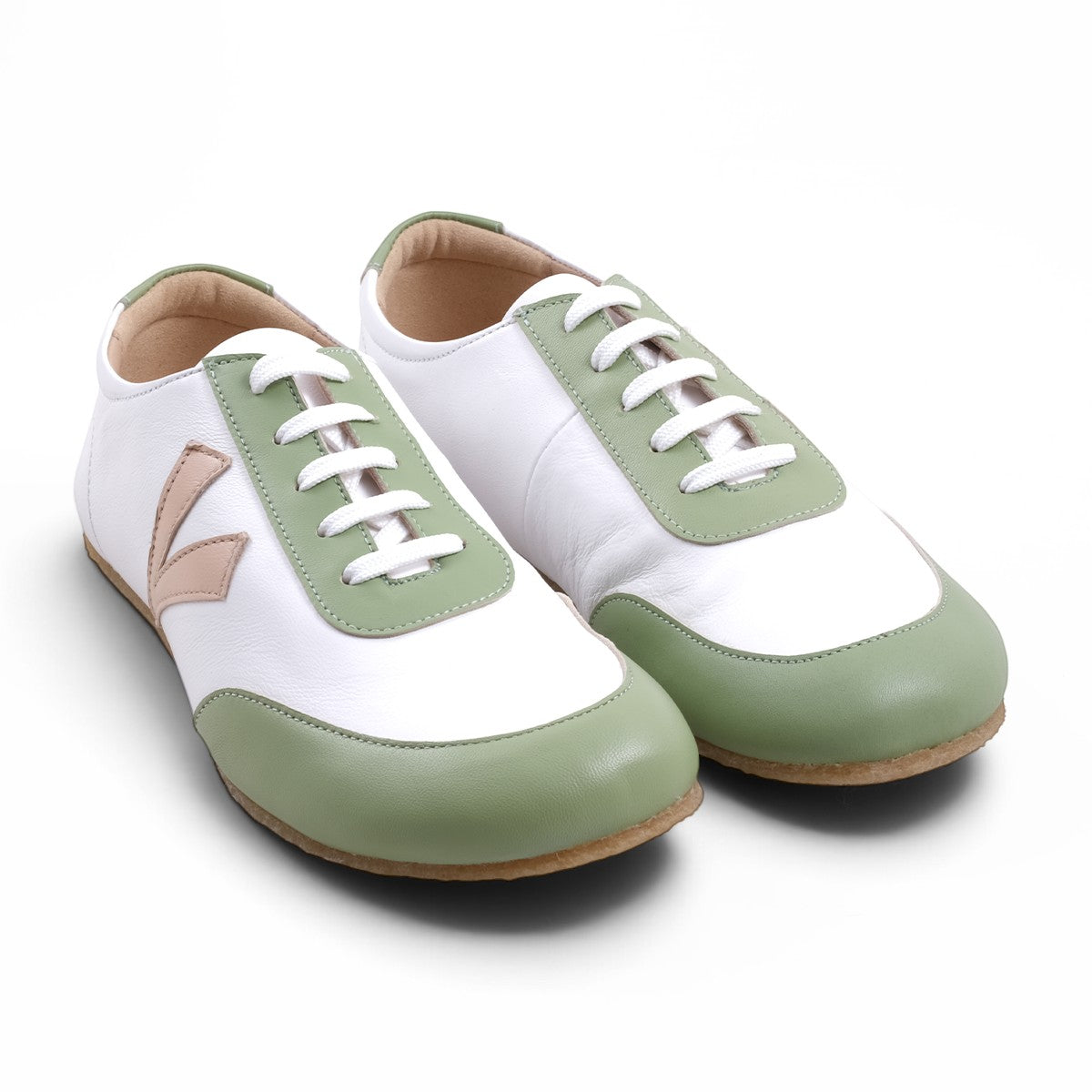 Step Ahead Pesso Mathias barefoot sneakers in white leather with sage green accents and nude side detailing.